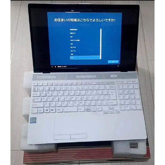 DBJパソコン【美品】ノートパソコン LIFEBOOK  AH4/B3