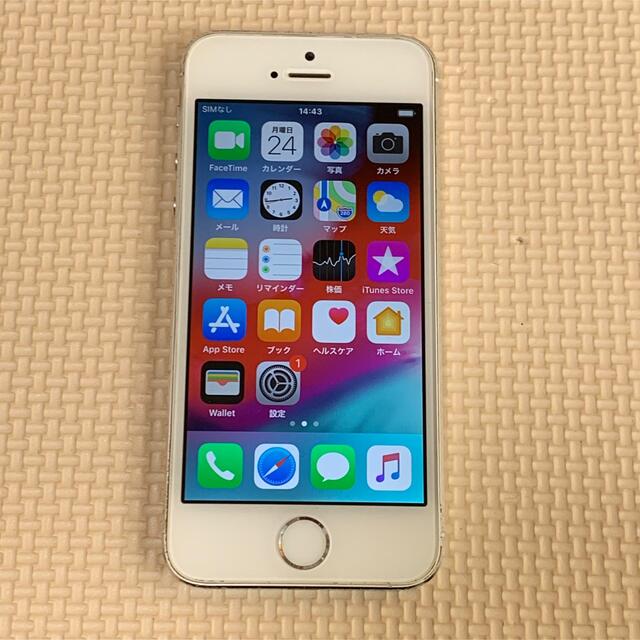 Apple 中古 海外版simフリー Iphone5s シルバー 16g カメラ無音の通販 By Ode S Shop アップルならラクマ