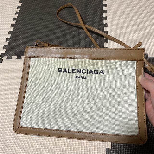 BALENCIAGA BAG(バレンシアガバッグ)の本日のみ価格 レディースのバッグ(ショルダーバッグ)の商品写真