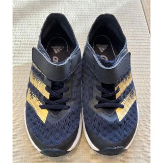 アディダス(adidas)の【値下げ】adidas  スニーカー　ネイビー　メッシュ素材　軽量(スニーカー)