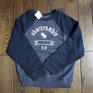 アバクロンビーアンドフィッチ(Abercrombie&Fitch)の新品　アバクロンビー&フィッチ　キッズ　トレーナー　110(Tシャツ/カットソー)