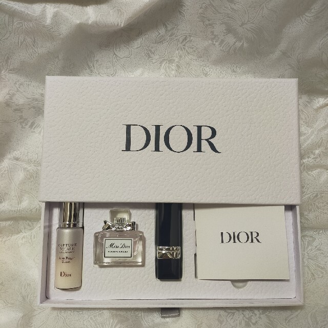 Christian Dior(クリスチャンディオール)の箱無し お得に Dior ビューティディスカバリー セット コスメ/美容のキット/セット(コフレ/メイクアップセット)の商品写真