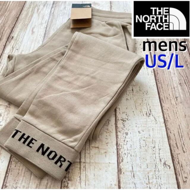 THE NORTH FACE(ザノースフェイス)の【海外限定】TNF ジョガーパンツ メンズ  ベージュ　US/L 日本サイズXL メンズのパンツ(その他)の商品写真
