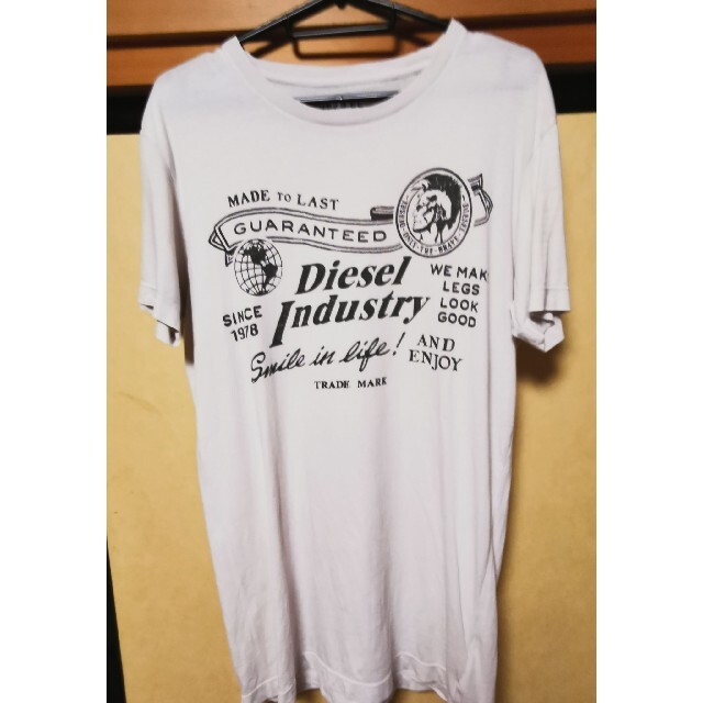 DIESEL （ディーゼル） Tシャツ  Mサイズ   ジャンク品 メンズのトップス(Tシャツ/カットソー(半袖/袖なし))の商品写真