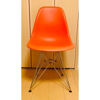 イームズ(EAMES)の【正規品】イームズシェルチェアDSR/vitra社製 オレンジ ハーマンミラー(ダイニングチェア)