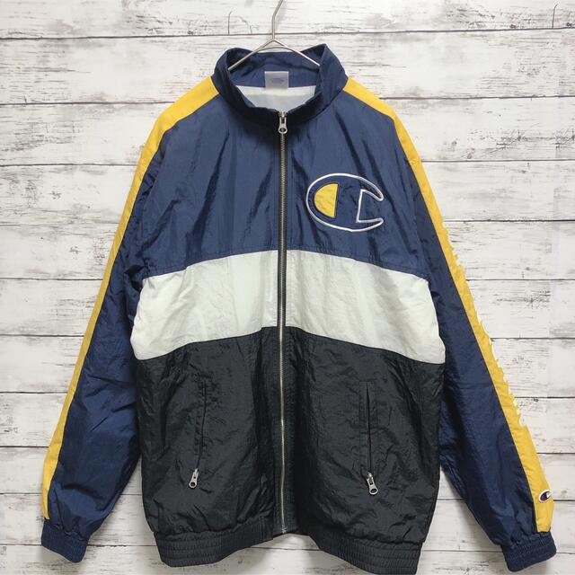 Champion(チャンピオン)の【希少カラー】チャンピオン　ナイロンジャケット　デカロゴ　Lサイズ メンズのジャケット/アウター(ナイロンジャケット)の商品写真