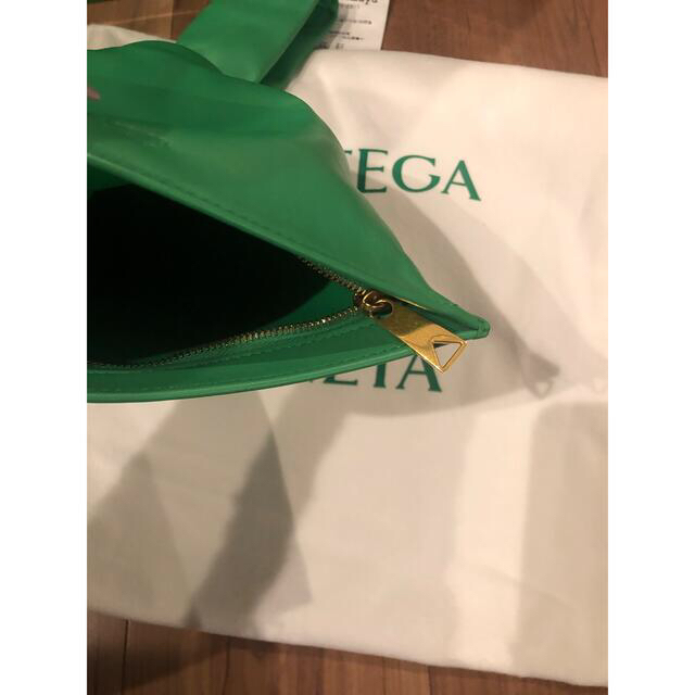Bottega Veneta(ボッテガヴェネタ)のボッテガヴェネタ  ミニザツイスト  バッグ レディースのバッグ(ハンドバッグ)の商品写真
