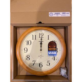 カシオ(CASIO)のカシオ　電波式壁掛け時計　(掛時計/柱時計)