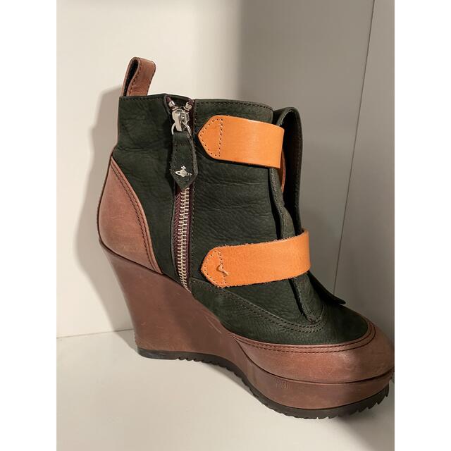 Vivienne Westwood(ヴィヴィアンウエストウッド)のヴィヴィアンレザーWファスナーショートブーツブーティ緑茶色TOGA二階堂椎名林檎 レディースの靴/シューズ(ブーツ)の商品写真