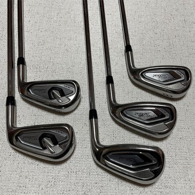 Titleist(タイトリスト)のタイトリスト T300 アイアン ＃6〜P 5本セット モーダス105S スポーツ/アウトドアのゴルフ(クラブ)の商品写真