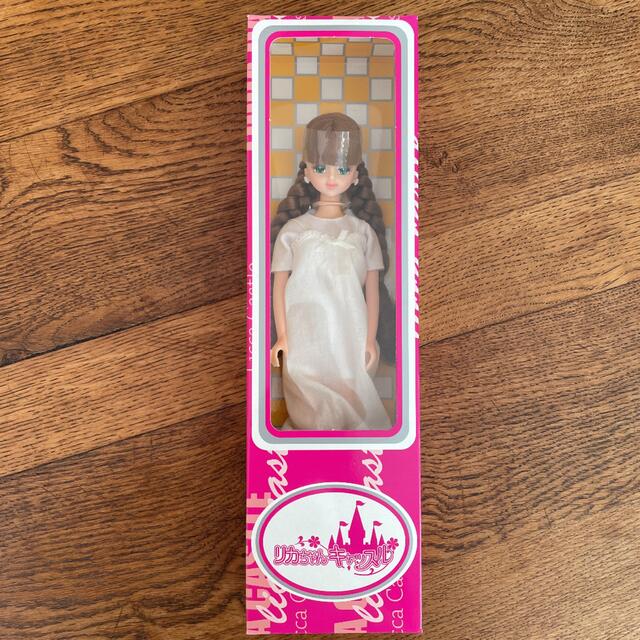 Takara Tomy(タカラトミー)のジェニーエクセリーナ　リカちゃんキャッスル ハンドメイドのぬいぐるみ/人形(人形)の商品写真