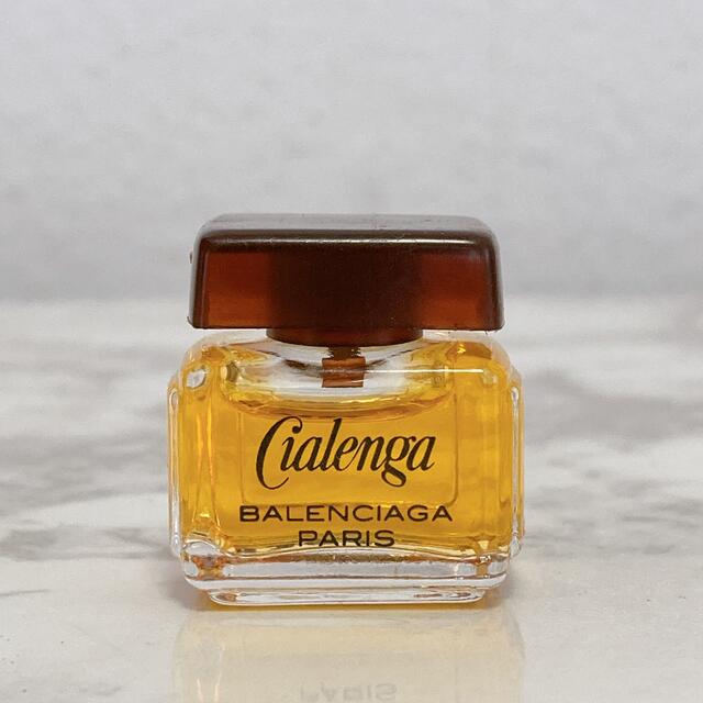 Balenciaga(バレンシアガ)のレア　BALENCIAGA バレンシアガ　CIALENGA シアレンガ　ミニ香水 コスメ/美容の香水(香水(女性用))の商品写真