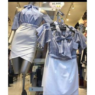 1月処分 キャバ ドレス タイトミニ オフショル ブルー ホワイト S〜M