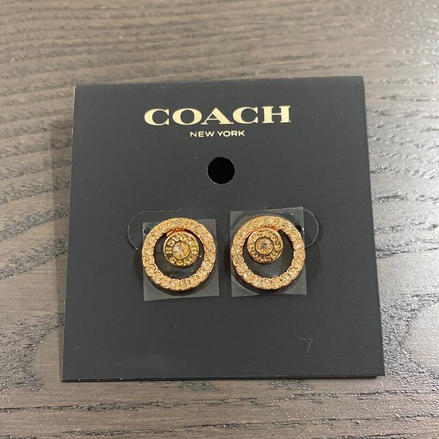 COACH(コーチ)のrunrunrun様　値下げ‼︎ 新品未使用　coach ピアス　送料込み レディースのアクセサリー(ピアス)の商品写真