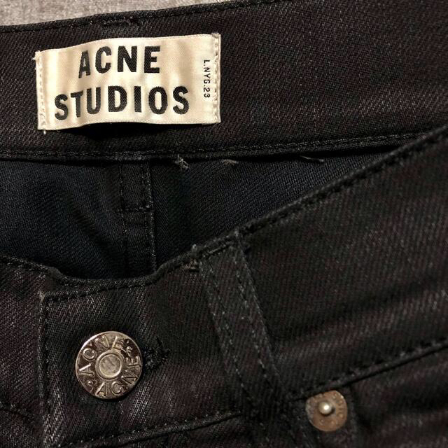 ACNE(アクネ)の【名作】【定価3万】Acne Studios スキニーブラックデニム 30/32 メンズのパンツ(デニム/ジーンズ)の商品写真