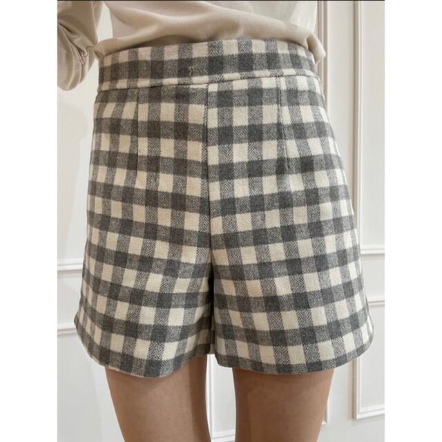 epine   wool check short pants gray