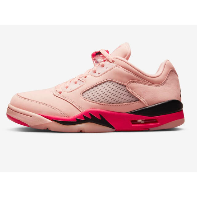 NIKE(ナイキ)の【新品】Air Jordan 5 Low "Girls That Hoop" レディースの靴/シューズ(スニーカー)の商品写真