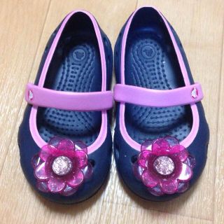 クロックス(crocs)のキッズクロックスサンダル13cm(その他)