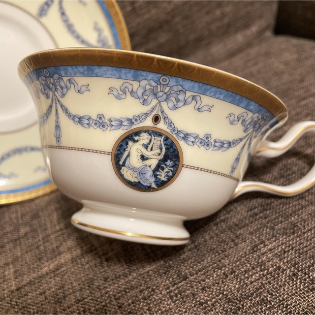 WEDGWOOD - ウェッジウッド マデリン カップ&ソーサー WEDGWOODの通販