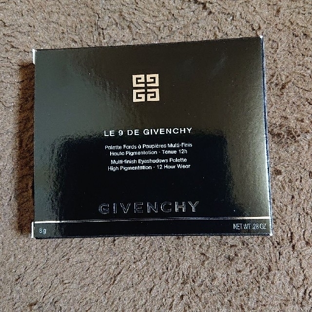 GIVENCHY(ジバンシィ)の【新品未開封】GIVENCHY ル・ヌフジバンシィ アイシャドウ02 コスメ/美容のベースメイク/化粧品(アイシャドウ)の商品写真