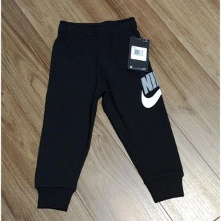 ナイキ(NIKE)の新品　ナイキ　NIKE スウェットパンツ　80 90 キッズ　ベビー(パンツ/スパッツ)