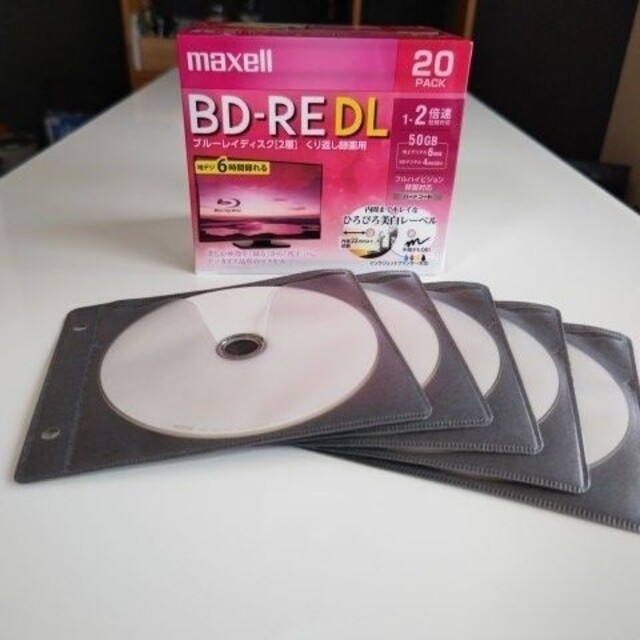 maxell(マクセル)のm30【新品】日立maxell Blu-ray Disc繰り返し録画50G×30 スマホ/家電/カメラのテレビ/映像機器(ブルーレイレコーダー)の商品写真