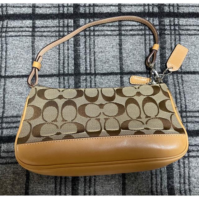 （Used）COACHシグネチャー アクセサリーポーチ ベージュワンショルダー