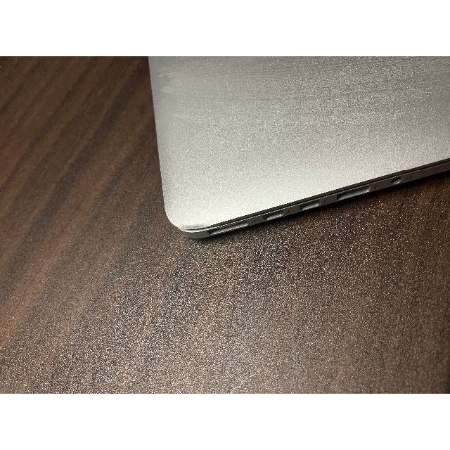 MacBook Pro (Mid 2015 15 inch) 完動品 凹みあり