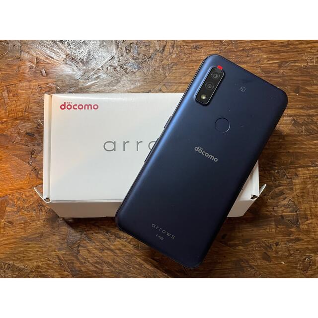 新品未使用docomo スマートフォン本体 arrows F-51B ネイビー