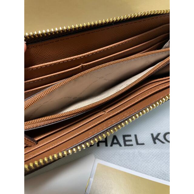 Michael Kors(マイケルコース)の限定価格マイケルコース　長財布　ブラウン レディースのファッション小物(財布)の商品写真