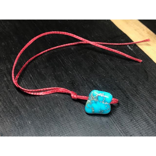 YURULI - Ya-ji ヤージ ターコイズピアス 赤ワックスコード YAJI YURULI - Ya-ji ヤージ ターコイズピアス 赤ワックスコード YAJI