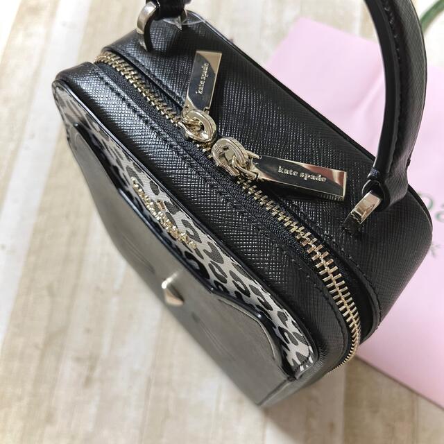 kate spade new york(ケイトスペードニューヨーク)の新品未使用 ケイトスペード ミャオ キャット クロスボディ ショルダーバッグ レディースのバッグ(ショルダーバッグ)の商品写真