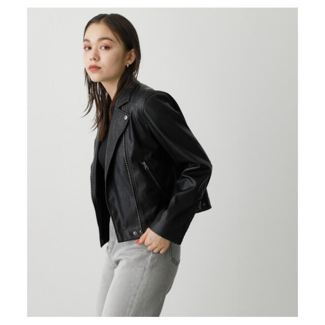 AZUL by moussy(アズールバイマウジー)のFAUX LEATHER RIDERS/フェイクレザーライダース レディースのジャケット/アウター(ライダースジャケット)の商品写真