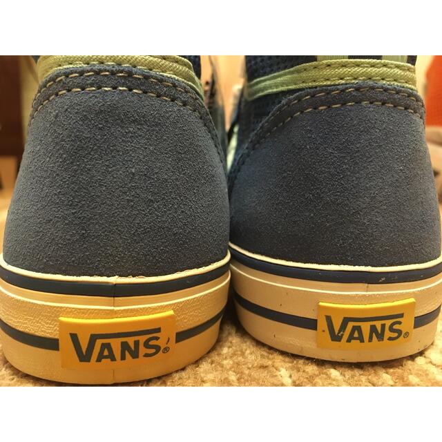 VANS(ヴァンズ)のVANS WELLESLEY バンズ  ウェルズリー ブルー 日本未発売 激レア レディースの靴/シューズ(スニーカー)の商品写真