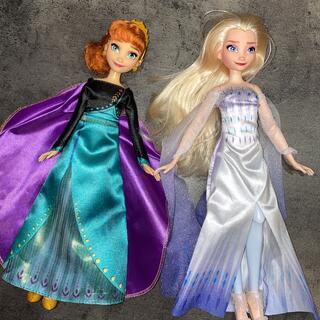 ディズニー(Disney)の超美品 アナと雪の女王2 ミュージカルドール Frozen(キャラクターグッズ)