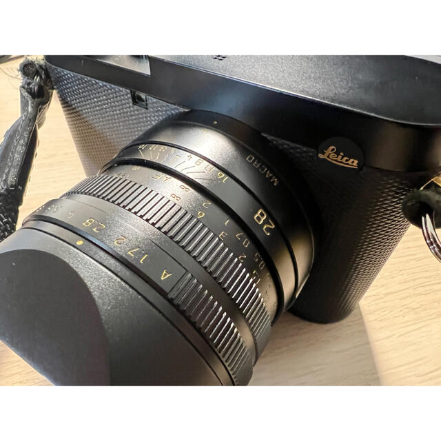 LEICA(ライカ)の激レア Leica Q2 Daniel Craig Greg Williams スマホ/家電/カメラのカメラ(コンパクトデジタルカメラ)の商品写真
