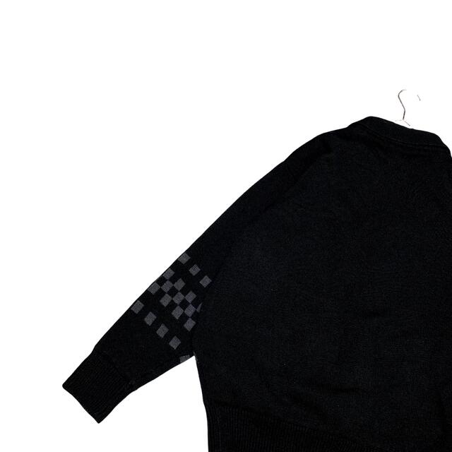ニット/セーター柄ニット　ニットシャツ　総柄　刺繍　　ブルゾン　デザイン　ジャケット