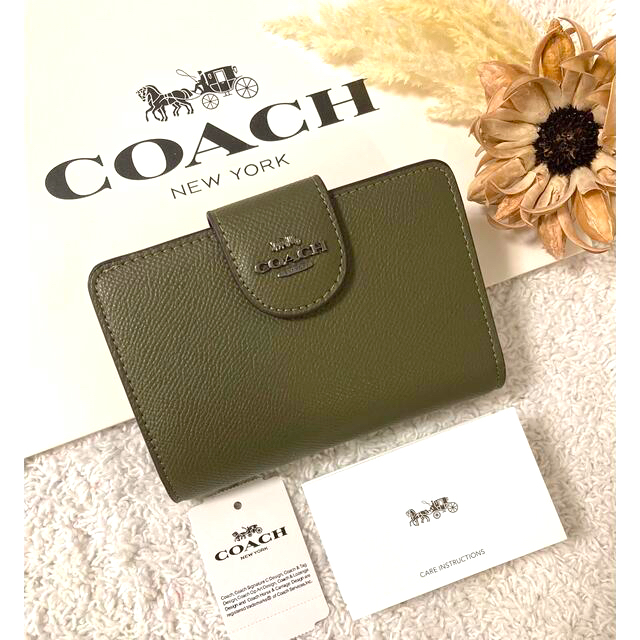 COACH 財布 カーキ グレー 二つ折り財布 コーチ財布 レディース財布 | フリマアプリ ラクマ