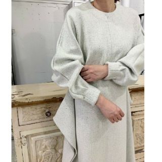 ハイク(HYKE)のHYKE ハイク CREW NECK SQUARE DRESS(ひざ丈ワンピース)