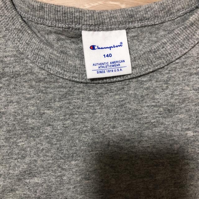 Champion(チャンピオン)のフリークスストア　キッズ　チャンピオン　カットソー　ロンT 140 キッズ/ベビー/マタニティのキッズ服男の子用(90cm~)(Tシャツ/カットソー)の商品写真