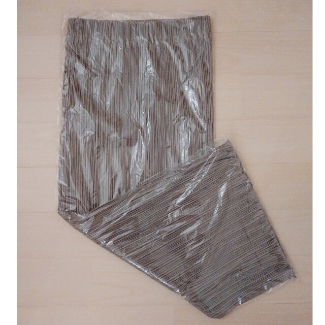 しまむら(シマムラ)のしまむら 福袋 スカート【Mサイズ】 terawear emu てらさん レディースのスカート(ロングスカート)の商品写真