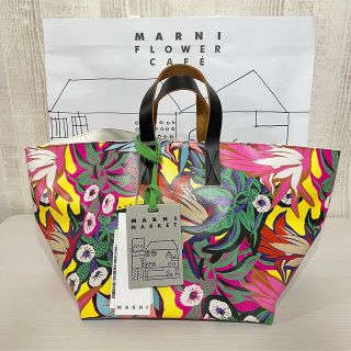 週末価格【MARNI】PVC マルチカラー フラワー柄 A4サイズトートバッグ