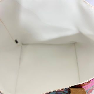 Marni - 新品 MARNI マルニ PVCトートバッグ 舟形トート 花柄 防水 撥