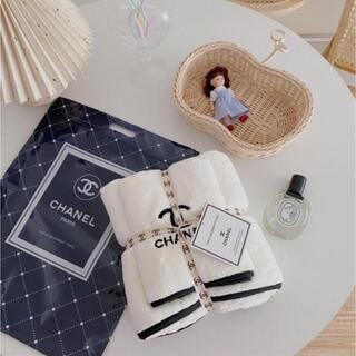 CHANEL - シャネルタオル　ホワイト　Chanelバスタオル　2枚セット　新品　レア❣️