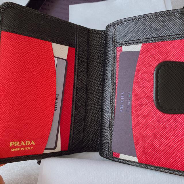 PRADA サフィアーノ マルチカラー財布 ブラック