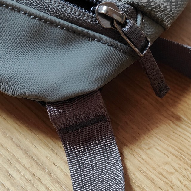 ARC'TERYX(アークテリクス)のARC’TERYX × BEAMS Arro Waistpack GREY メンズのバッグ(ショルダーバッグ)の商品写真