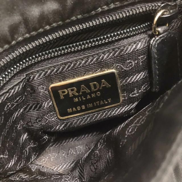 PRADA(プラダ) ショルダーバッグ - 黒