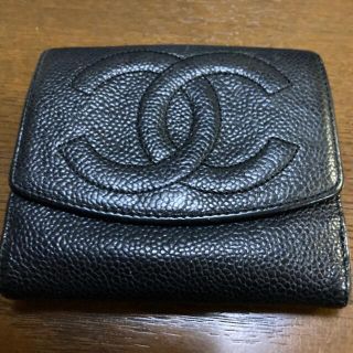 シャネル CHANEL キャビアスキン 二つ折り財布 ブラック 黒 使用感あり