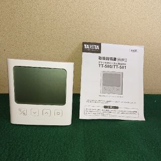 タニタ(TANITA)のタニタ  グラフ付きデジタル温湿度計  TT ー 581(日用品/生活雑貨)