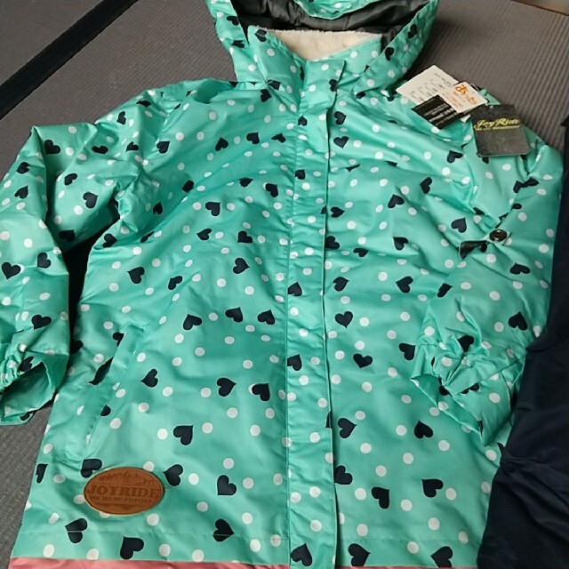 新品タグ付き上下スキーウェア160